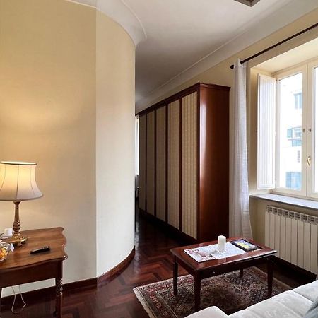Calabritto Suite Napoli Esterno foto