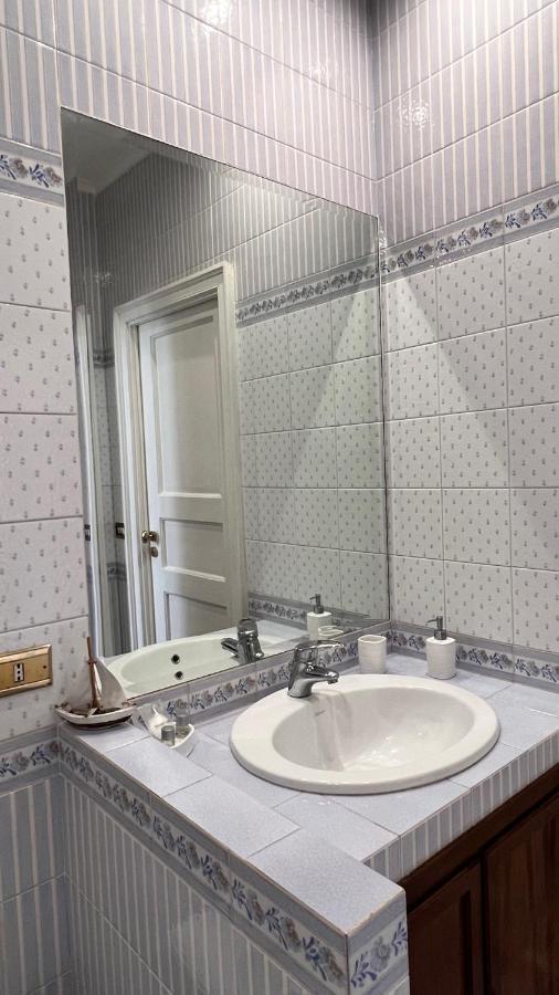 Calabritto Suite Napoli Esterno foto