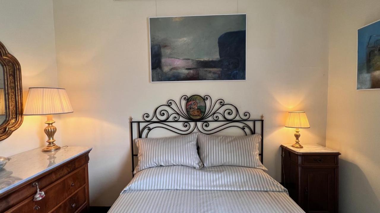 Calabritto Suite Napoli Esterno foto