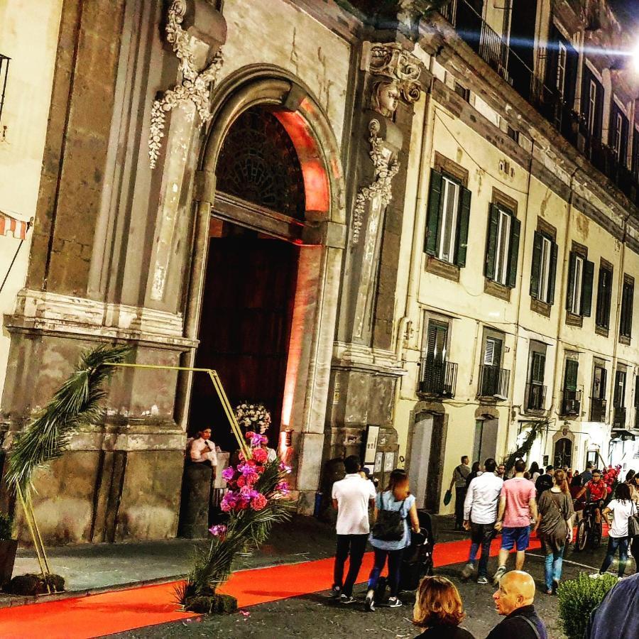 Calabritto Suite Napoli Esterno foto